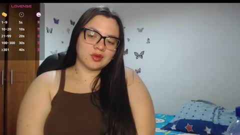 Sarah online show from December 2025 11:24:02 PM