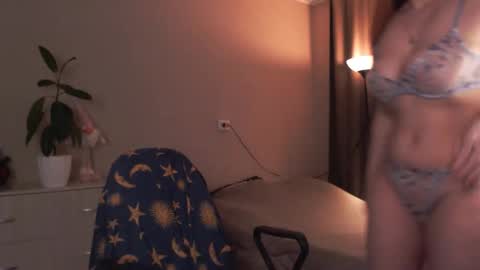 Sarah online show from March 2026 03:36:02 PM