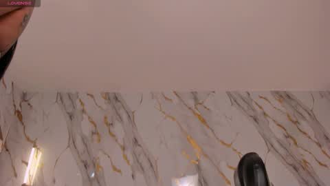 Sarah  independent model online show from March 2026 04:38:02 AM