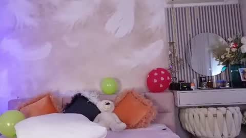 Jenny online show from June 2026 05:12:02 AM