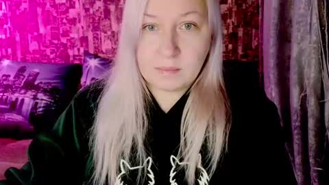 Sara online show from December 2024 08:36:02 PM