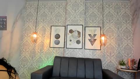 Sara online show from November 2025 12:15:01 PM