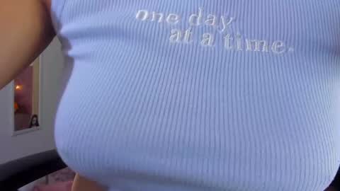 sara  online show from December 2024 03:03:01 AM