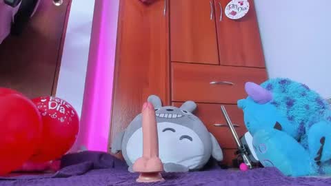 sara  online show from February 2025 04:15:01 AM