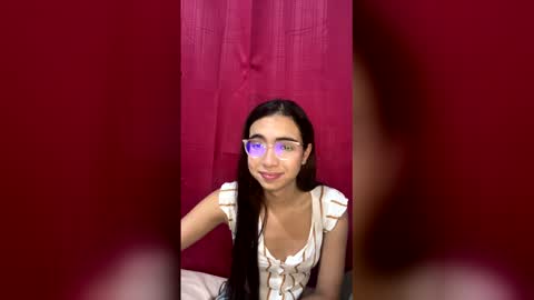 sarasaenz999 online show from April 2026 03:44:02 AM