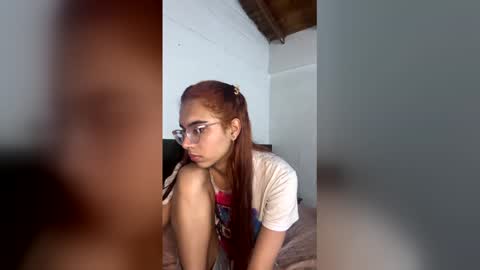 Snapshot of sarasaenz999 chatting on May 2026 07:35:02 AM sarasaenz999 online show from May 2026 07:35:02 AM