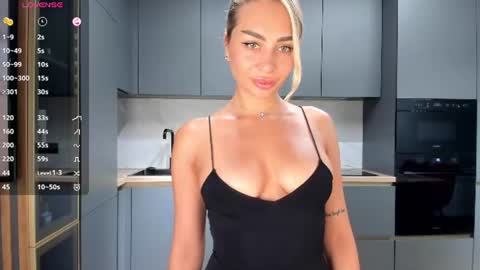 Snapshot of sarashineee chatting on July 2026 01:38:01 AM Sara online show from July 2026 01:38:01 AM