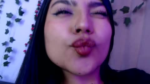Snapshot of sarastonesx chatting on June 2026 10:34:02 PM sarastonesx online show from June 2026 10:34:02 PM