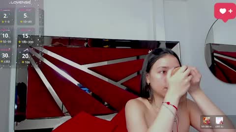 Snapshot of sarawagner_ chatting on May 2026 12:52:01 AM online show from May 2026 12:52:01 AM