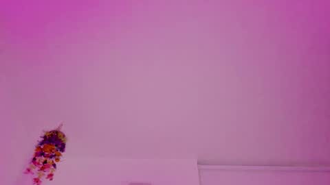 Snapshot of saray2312 chatting on October 2025 11:22:02 PM Saray online show from October 2025 11:22:02 PM