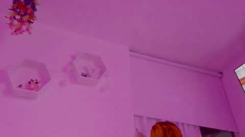 Snapshot of saray2312 chatting on October 2025 11:17:02 PM Saray online show from October 2025 11:17:02 PM