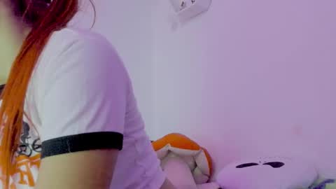 Snapshot of saray2312 chatting on November 2025 11:27:02 PM Saray online show from November 2025 11:27:02 PM