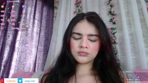 Snapshot of saray_cute_ chatting on January 2025 03:23:01 PM Lista de deseos online show from January 2025 03:23:01 PM