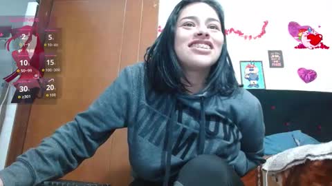 Snapshot of saray_extrovert1 chatting on November 2025 05:53:01 AM Sara Jimenez online show from November 2025 05:53:01 AM