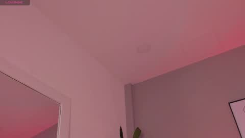 Snapshot of saray_rogers chatting on February 2025 03:21:01 PM Saray online show from February 2025 03:21:01 PM