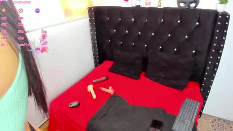 Saray online show from March 2025 02:48:01 PM