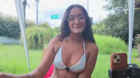 Snapshot of sarazuletaa chatting on June 2026 03:18:01 PM sarazuletaa online show from June 2026 03:18:01 PM