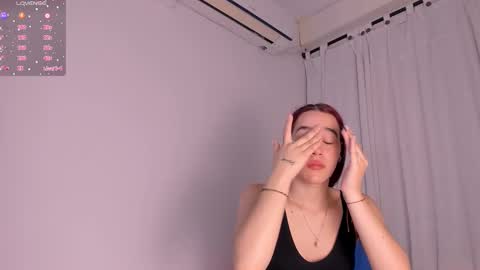 Baby Saren online show from November 2025 01:01:02 PM