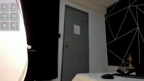 Baby Saren online show from December 2025 12:32:01 PM