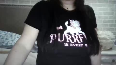 Sara online show from December 2024 05:37:02 PM