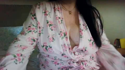 Sara online show from July 2026 02:23:01 PM
