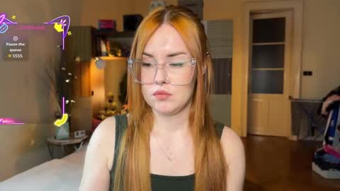 Snapshot of sargonium909 chatting on October 2025 07:10:02 PM Veronika online show from October 2025 07:10:02 PM