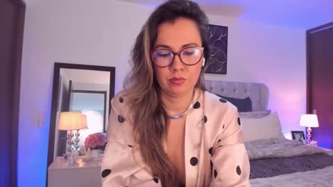 sarha online show from October 2025 03:47:02 PM