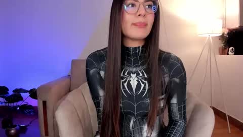 Sarita Lozano online show from September 2025 12:01:02 AM