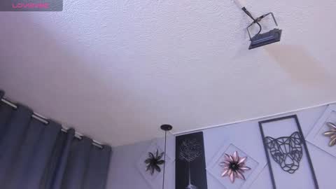 Snapshot of sarita_hills chatting on January 2025 03:29:02 AM Sara online show from January 2025 03:29:02 AM