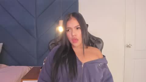 Snapshot of sarita_hills chatting on February 2025 03:55:02 AM Sara online show from February 2025 03:55:02 AM