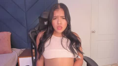 Snapshot of sarita_hills chatting on February 2025 04:43:01 AM Sara online show from February 2025 04:43:01 AM