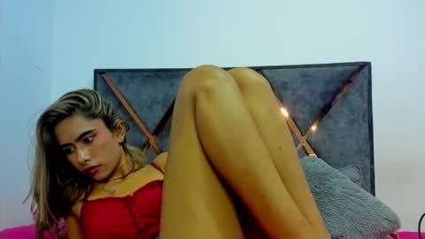 Snapshot of sarita_jones23 chatting on January 2025 08:21:01 PM sarita_jones23 online show from January 2025 08:21:01 PM