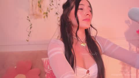Sara  online show from February 2025 06:50:02 AM