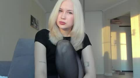 Sasha online show from October 2025 03:50:02 AM