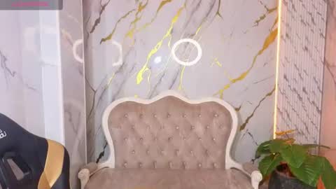 Snapshot of sasha_candy_b chatting on June 2026 12:41:02 PM sasha_candy_b online show from June 2026 12:41:02 PM