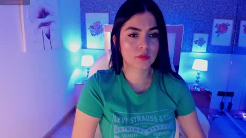 Camila  online show from December 2024 11:38:01 AM