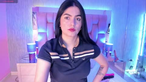 Camila  online show from January 2025 11:34:02 AM