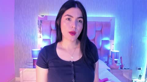 Camila  online show from January 2025 11:37:02 AM