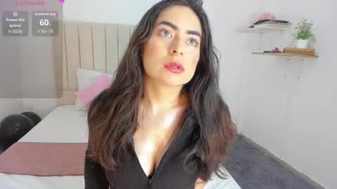 Sashaa online show from September 2025 11:21:01 AM