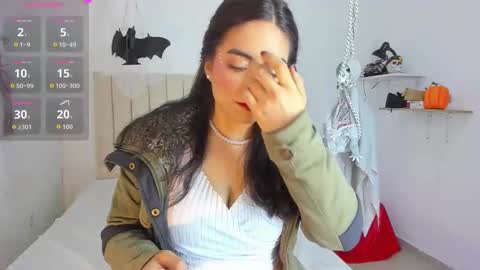 Sashaa online show from October 2025 11:10:01 AM