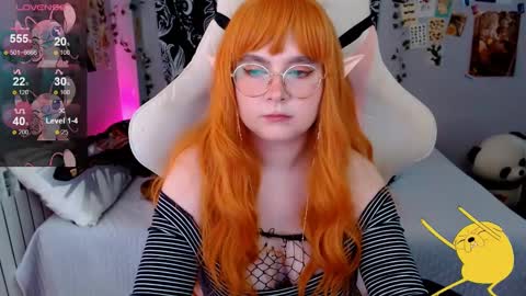 Snapshot of sashasoyyyy chatting on December 2024 04:15:02 AM Sashasoy online show from December 2024 04:15:02 AM