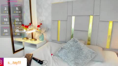 Snapshot of sashastrada_ chatting on October 2025 09:09:02 PM  Sasha  online show from October 2025 09:09:02 PM