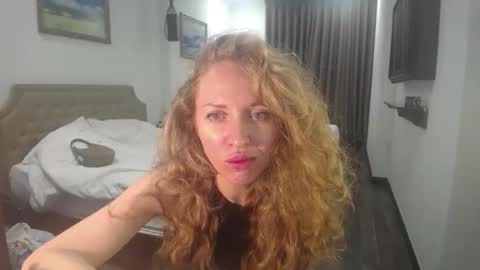 Snapshot of sashasweetsasha chatting on December 2025 11:58:02 AM Sasha online show from December 2025 11:58:02 AM