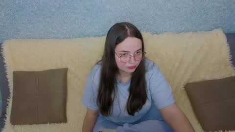 Sasha online show from April 2026 07:18:02 PM