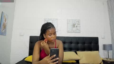 SashhaLux22 online show from January 2026 04:18:02 AM