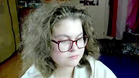 .Alexandra online show from October 2025 08:40:02 PM