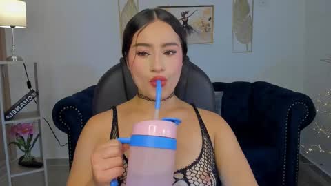 Snapshot of saskia_litt chatting on October 2025 04:26:01 AM saskia litt online show from October 2025 04:26:01 AM