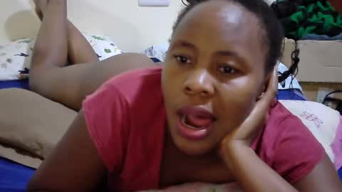 Snapshot of sassy_bella chatting on March 2025 06:45:01 PM sassy_bella online show from March 2025 06:45:01 PM