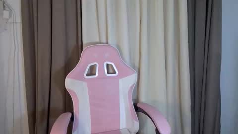 sassy_jenny8 online show from November 2025 10:26:02 AM