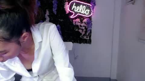 Snapshot of sassy_stella chatting on January 2025 06:23:01 PM sassy_stella online show from January 2025 06:23:01 PM